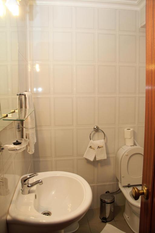 O Pelicano Alfaiates Room photo